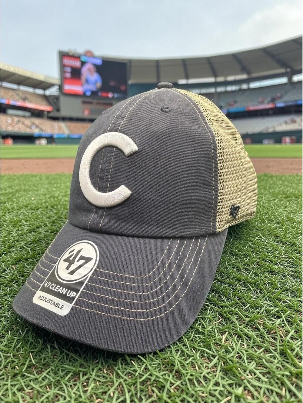 Chicago Cubs '47 Brand Clean Up Mesh Strapback Trucker OSFA
